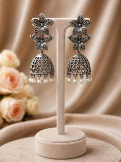 Premium Earrings  Wholesale silver jewellery market in Goa